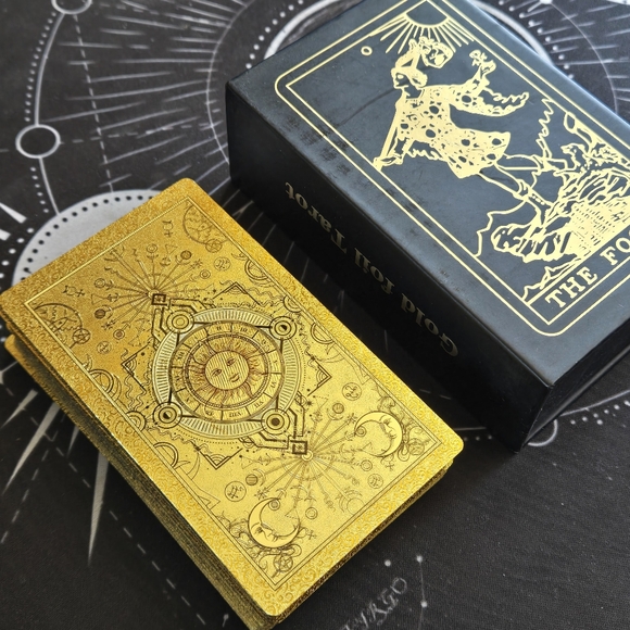 Gold Foil Tarot Cards - Picture 2 of 5